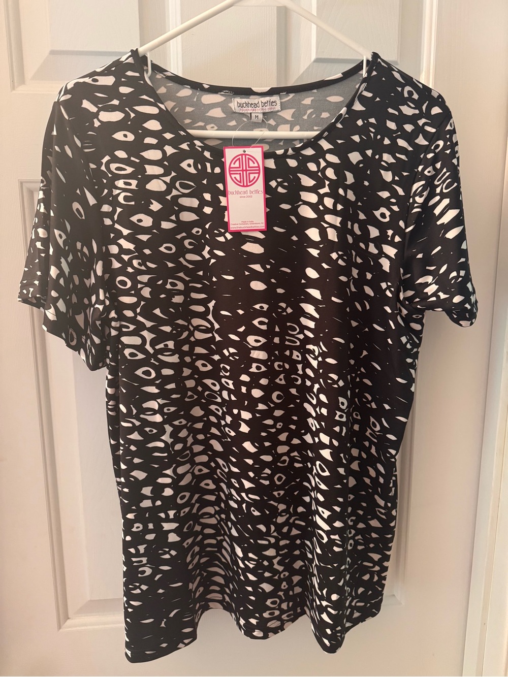 Black & White Patterned Scoop Neck Tee by Buckhead Bettie’s
